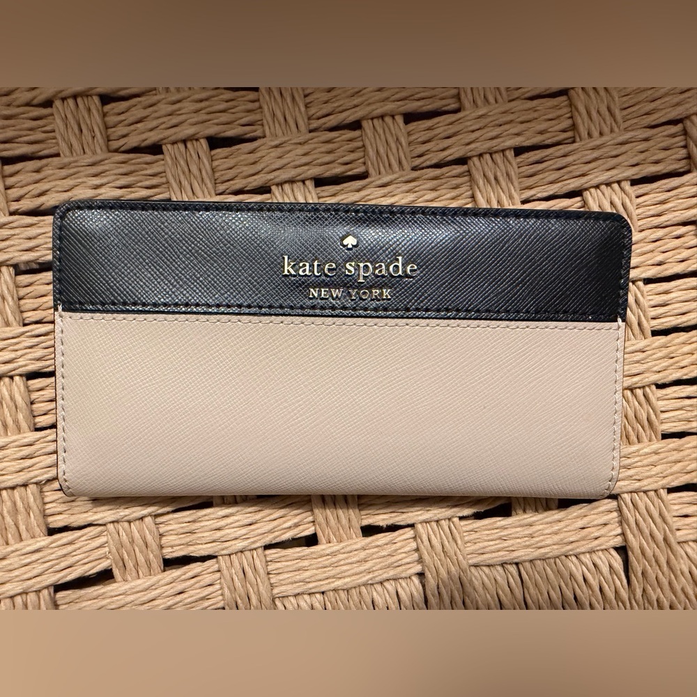 Kate Spade Black and Cream Wallet